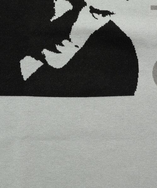 PLEASURES(プレジャー)の「<PLEASURES × New Order> JQD KNIT/ニット(ニット/セーター・メンズ・ライトグレー/ピンク・L/M)」の3枚目の写真