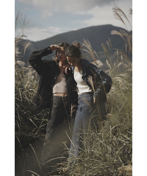 esutoreja（エストレジャ）の「シンプルオーバーデニムジャケット（デニムジャケット・レディース・ブラック/ブルー・FREE）」の13枚目の写真