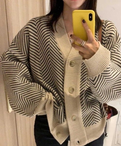 LUGG NAGG（ラグナグ）の「ヘリンボーンジャガード柄カーディガン（カーディガン/ボレロ・レディース・ブラック/ベージュ/ブラック系その他・M）」の2枚目の写真
