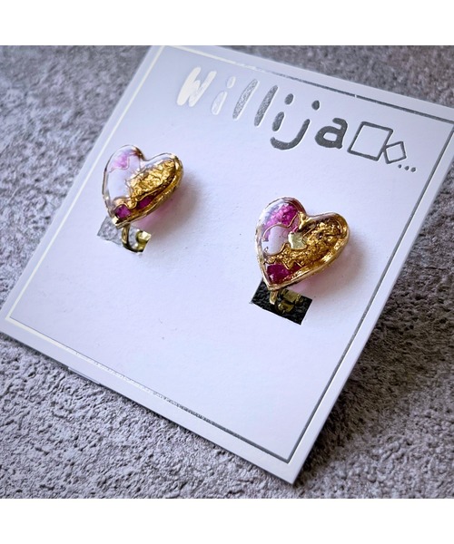 tone(トーン)の「【Willija】金属アレルギー対応《葉重》花びらと金箔のハートイヤリング(MA)(イヤリング・レディース・ホワイト/ネイビー/ブルー系その他/ローズ/グリーン/オレンジ/レッド/ブルー系2/パープル/ブルー系4/グリーン系3/ピンク系3/ピンク系2/グリーン系2/ブルー系3・FREE)」の11枚目の写真