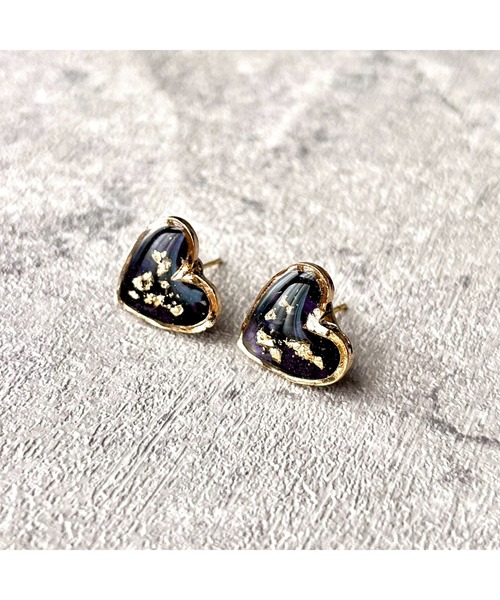 tone（トーン）の「【Willija】金属アレルギー対応《葉重》花びらと金箔のハートイヤリング(MA)（イヤリング・レディース・ホワイト/ネイビー/ブルー系その他/ローズ/グリーン/オレンジ・FREE）」の22枚目の写真