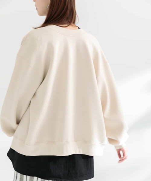 ITEMS URBANRESEARCH（アイテムズ アーバンリサーチ）の「ダンボール2WAYプルオーバー（スウェット・レディース・チャコールグレー/ベージュ/ブルー/グリーン・FREE）」の14枚目の写真