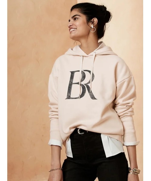 BANANA REPUBLIC FACTORY STORE（バナナリパブリック ファクトリーストア）の「BANANA REPUBLIC FACTORY STORE　　ロゴパーカー（パーカー・レディース・オフホワイト/ナチュラル・S/M/L/XS）」の2枚目の写真