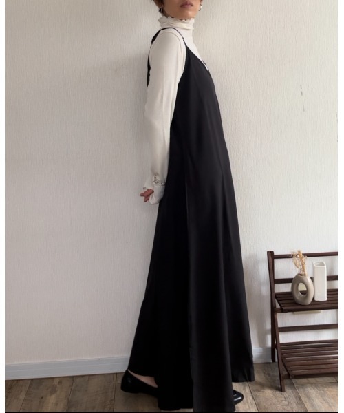 Ritzy（リッツィー）の「華奢ストラップ。ロングキャミワンピース（ワンピース・レディース・ブラック/ブルー/カーキ/ベージュ・M/L）」の13枚目の写真