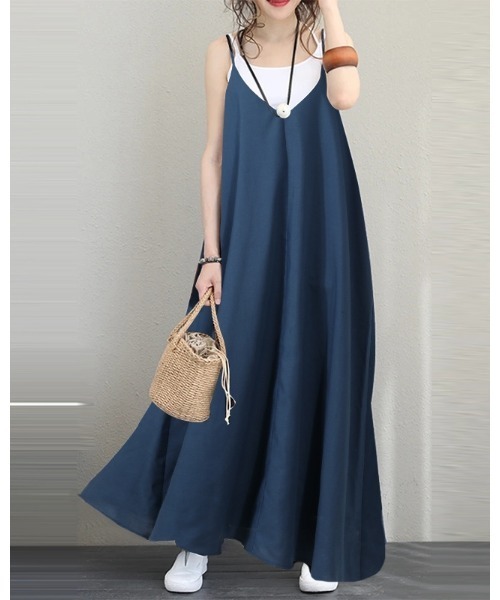 Ritzy（リッツィー）の「華奢ストラップ。ロングキャミワンピース（ワンピース・レディース・ブラック/ブルー/カーキ/ベージュ・M/L）」の10枚目の写真