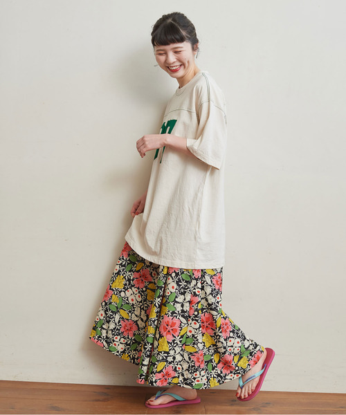 CHILD WOMAN（チャイルドウーマン）の「オーガニック天竺 フットボール BIG5分袖Tシャツ（Tシャツ/カットソー・レディース・アイボリー/オレンジ/ネイビー/ブラウン・FREE）」の9枚目の写真