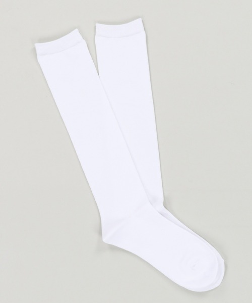 SPINNS(スピンズ)の「ハイソックス(ソックス/靴下・レディース・ホワイト/ブラック・ONESIZE)」の3枚目の写真