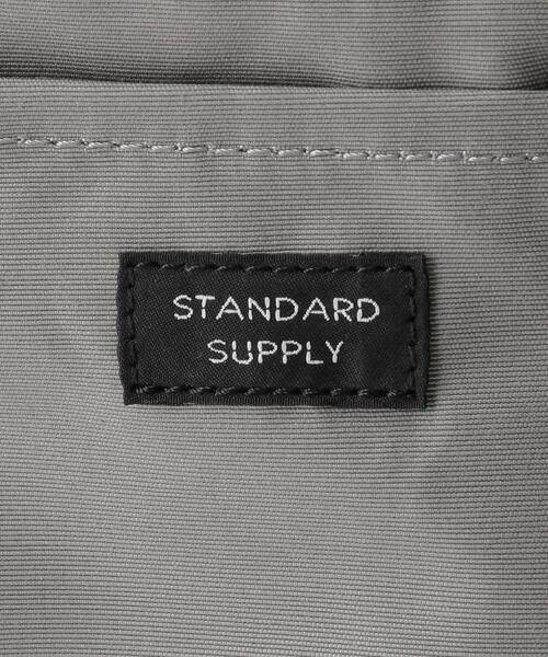STANDARD SUPPLY（スタンダードサプライ）の「【別注】＜STANDARD SUPPLY×green label relaxing＞スリングパースM（ショルダーバッグ・メンズ・ブラック/ベージュ/ダークグレー/オリーブ・FREE）」の19枚目の写真