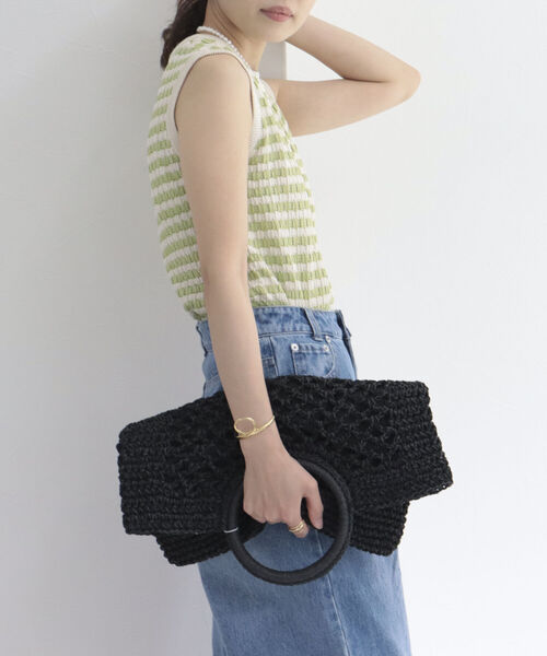 fredy emue(フレディエミュ)の「ペーパーMIX丸手バッグ(かごバッグ・レディース・ブラック/ベージュ・FREE)」の22枚目の写真