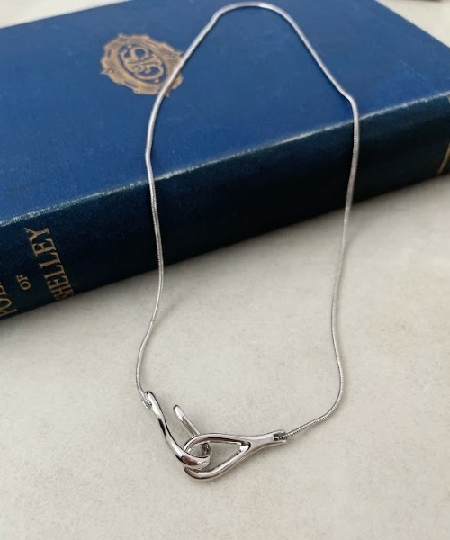 Three Four Time（ｽﾘｰﾌｫｰﾀｲﾑ）の「メタルフックチェーンチョーカー（チョーカー・レディース・ゴールド/シルバー・FREE）」の10枚目の写真