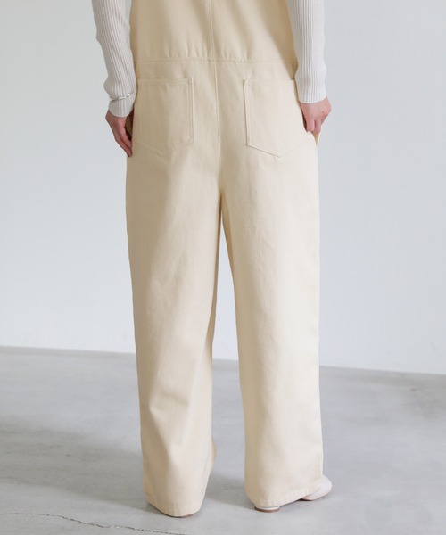 select MOCA(セレクトモカ)の「2022 AW Vネックファスナーサロペット(サロペット/オーバーオール・レディース・ブラック/アイボリー・FREE)」の16枚目の写真