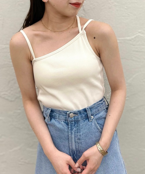 Chico（チコ）の「アシメデザインパット付きキャミ（キャミソール・レディース・ホワイト/ミント/ピンク/ブラック・FREE/X-SMALL）」の5枚目の写真