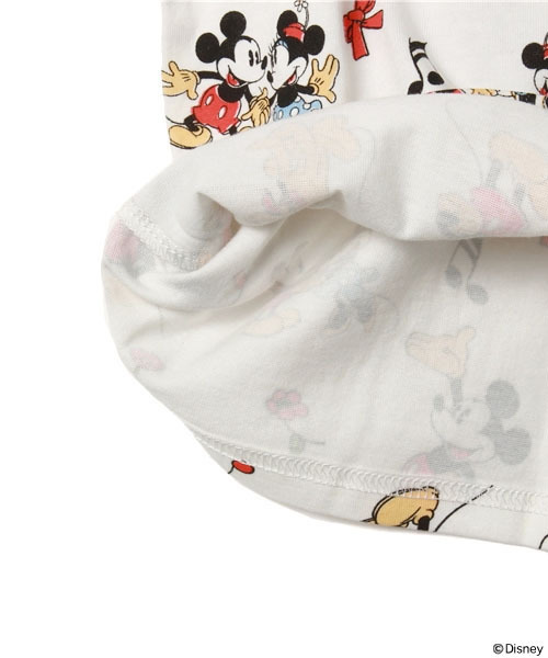 B:MING by BEAMS（ビーミングバイビームス）の「Disney｜ビーミング ライフストア / 総柄プリントTシャツ（Tシャツ/カットソー・キッズ・ホワイト・140/110/130/100/120/150/80/90）」の3枚目の写真