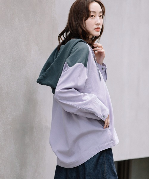 Munich（ミューニック）の「セルロースコットンミリタリークロスフーデットシャツ（シャツ/ブラウス・レディース・ブラック/ラベンダー/ライトベージュ・FREE）」の3枚目の写真