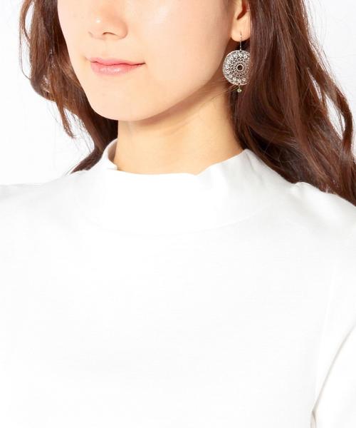 Another Edition（アナザーエディション）の「ポンチハイネックプルオーバー/AEBC C/MD ポンチ HI/N PO◆（Tシャツ/カットソー・レディース・ホワイト/ブラック/グレー・フリー）」の6枚目の写真