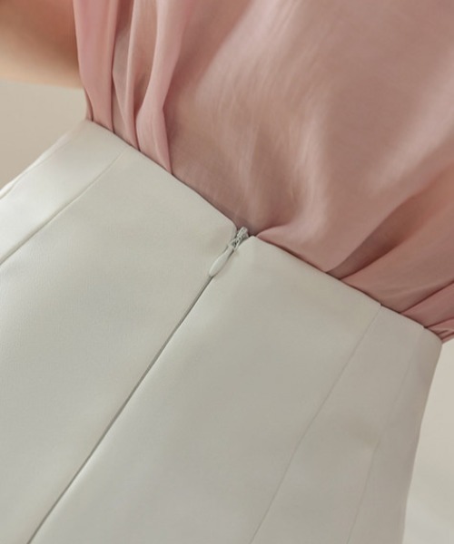 CLEA(クレア)の「Aラインハイウエストパンツ(その他パンツ・レディース・ホワイト/ブラック/ベージュ・FREE)」の8枚目の写真