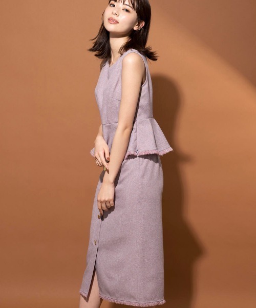 MISCH MASCH(ミッシュマッシュ)の「ぺプラムセットアップ(セットアップ・レディース・ブラウン系その他/ブラック/レッド系その他・MEDIUM/SMALL)」の4枚目の写真