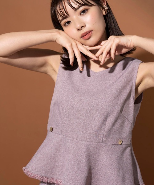 MISCH MASCH(ミッシュマッシュ)の「ぺプラムセットアップ(セットアップ・レディース・ブラウン系その他/ブラック/レッド系その他・MEDIUM/SMALL)」の5枚目の写真