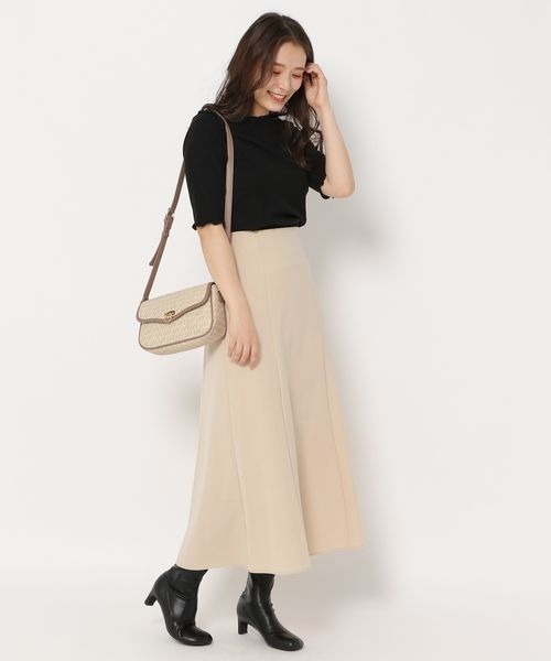 mysty woman(ミスティウーマン)の「ショルダーボタンメロープルオーバー 157099(Tシャツ/カットソー・レディース・オフホワイト/ブラック/グリーン・FREE)」の14枚目の写真
