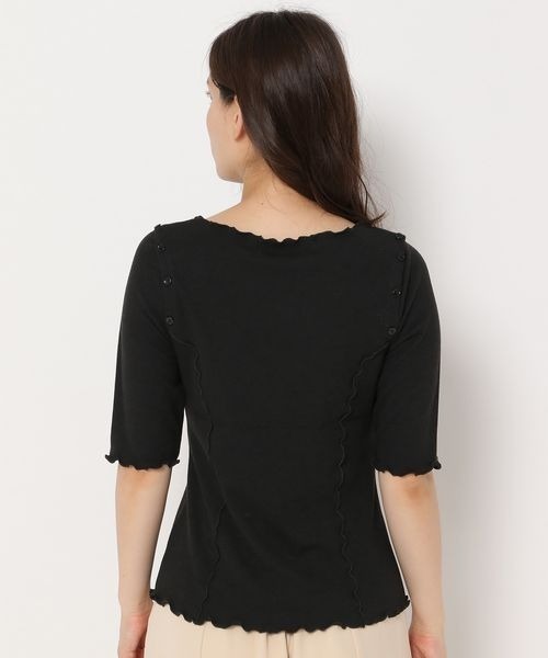 mysty woman(ミスティウーマン)の「ショルダーボタンメロープルオーバー 157099(Tシャツ/カットソー・レディース・オフホワイト/ブラック/グリーン・FREE)」の16枚目の写真