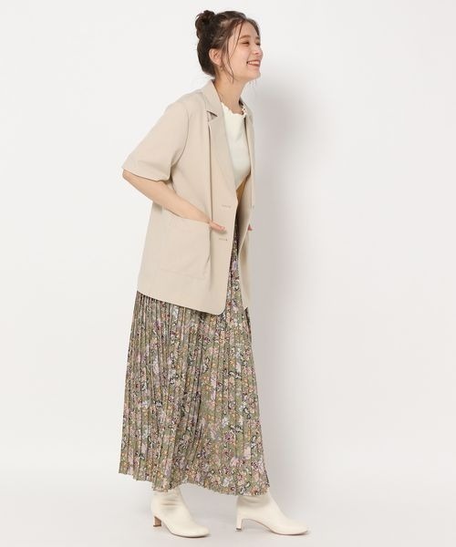 mysty woman(ミスティウーマン)の「ショルダーボタンメロープルオーバー 157099(Tシャツ/カットソー・レディース・オフホワイト/ブラック/グリーン・FREE)」の8枚目の写真