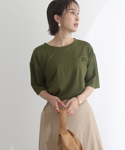ElegChic(エレグシック)の「BIGロゴTシャツ(Tシャツ/カットソー・レディース・ホワイト系その他2/グレー/ホワイト系その他/ベージュ/ホワイト/カーキ・FREE)」の6枚目の写真