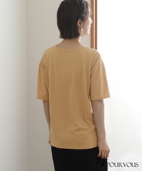ElegChic(エレグシック)の「BIGロゴTシャツ(Tシャツ/カットソー・レディース・ホワイト系その他2/グレー/ホワイト系その他/ベージュ/ホワイト/カーキ・FREE)」の13枚目の写真