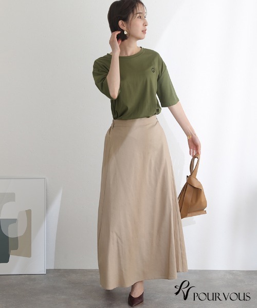 ElegChic(エレグシック)の「BIGロゴTシャツ(Tシャツ/カットソー・レディース・ホワイト系その他2/グレー/ホワイト系その他/ベージュ/ホワイト/カーキ・FREE)」の22枚目の写真