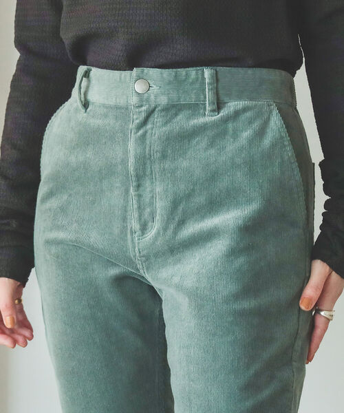 B:MING by BEAMS（ビーミングバイビームス）の「B:MING by BEAMS / ストレッチ コール テーパードパンツ（デニムパンツ・レディース・ダークグリーン/アイボリー/ブラック/ピンク・LARGE/SMALL/MEDIUM）」の8枚目の写真