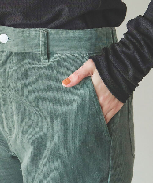 B:MING by BEAMS（ビーミングバイビームス）の「B:MING by BEAMS / ストレッチ コール テーパードパンツ（デニムパンツ・レディース・ダークグリーン/アイボリー/ブラック/ピンク・LARGE/SMALL/MEDIUM）」の9枚目の写真