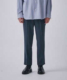 NEW コンフォートテーパードスラックス