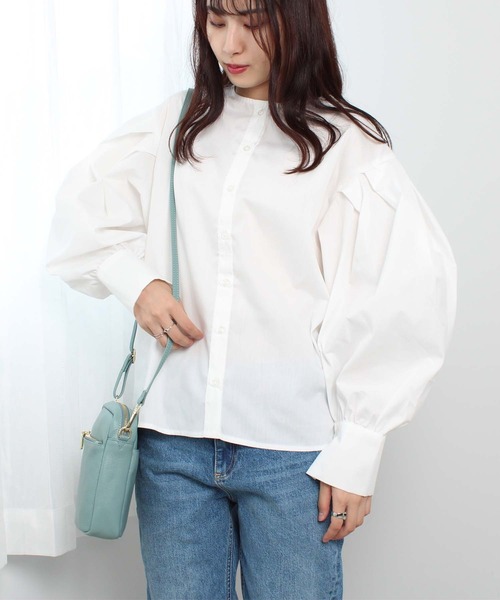 toucher du brise（トゥシェドブリーズ）の「【前後で着られる】２ＷＡＹ ボリュームスリーブ ブラウス（シャツ/ブラウス・レディース・ブラック/ベージュ/オフホワイト/ブルー・M/L）」の19枚目の写真