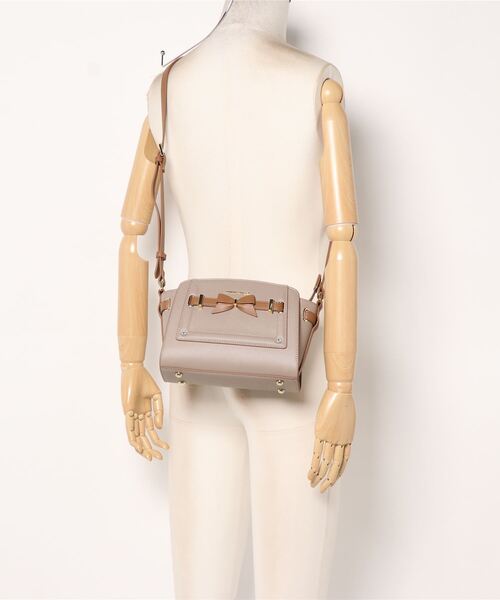 リボンモチーフショルダーバッグ