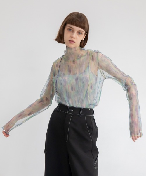 VACANCY（ヴァカンシー）の「パイピングペイント柄シアーインナー（その他トップス・レディース・ブルー/ブラウン・FREE）」の8枚目の写真