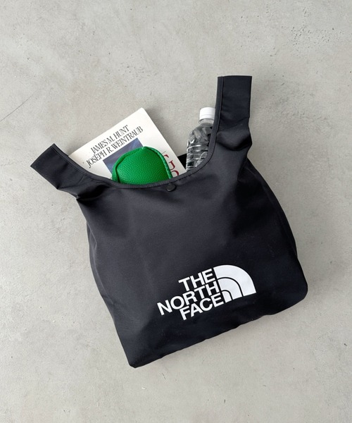 THE NORTH FACE(ザノースフェイス)の「THE NORTH FACE(ザ・ノースフェイス)/軽量 リンド ショッパー バッグ ミニ エコバッグ/LINDO SHOPPER BAG MINI(エコバッグ/サブバッグ・レディース・ブラック/アイボリー/バイオレット/ネイビー/キャメル/レッド/チャコールグレー・FREE)」の10枚目の写真