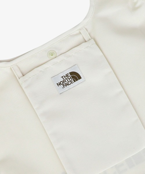 THE NORTH FACE(ザノースフェイス)の「THE NORTH FACE(ザ・ノースフェイス)/軽量 リンド ショッパー バッグ ミニ エコバッグ/LINDO SHOPPER BAG MINI(エコバッグ/サブバッグ・レディース・ブラック/アイボリー/バイオレット/ネイビー/キャメル/レッド/チャコールグレー・FREE)」の16枚目の写真
