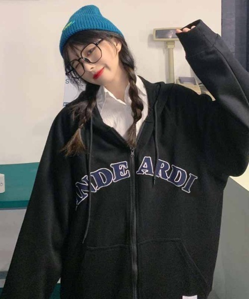 yuue' ( wear )(ユーイ)の「韓国風ビッグシルエット オーバーサイズ ジップアップ パーカー(パーカー・レディース・ブラック/グレー・M/L/XL)」の14枚目の写真