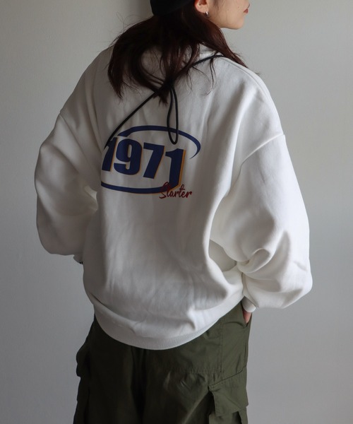 STARTER（スターター）の「STARTER/スターター　カラーグラフィック裏起毛スウェットトレーナー（スウェット・レディース・ホワイト/ブラック/グレー/グレー系その他/オートミール/ホワイト系その他/ブラック系その他/ホワイト系その他2/アイボリー系・M/L）」の17枚目の写真