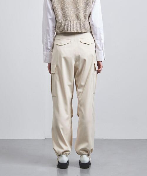 UNITED ARROWS(ユナイテッドアローズ)の「P/W カーゴ パンツ(カーゴパンツ・レディース・オフホワイト/ネイビー・34/36/38)」の5枚目の写真