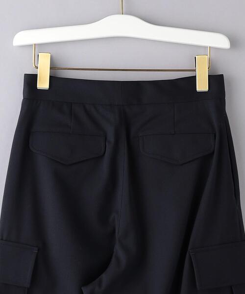 UNITED ARROWS(ユナイテッドアローズ)の「P/W カーゴ パンツ(カーゴパンツ・レディース・オフホワイト/ネイビー・34/36/38)」の15枚目の写真