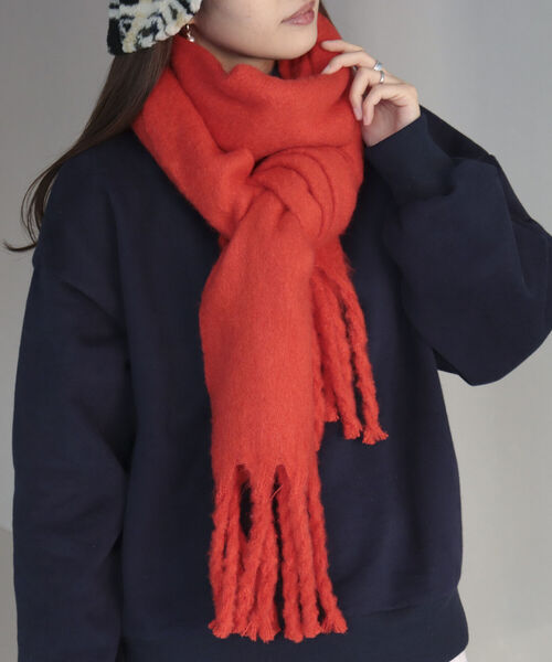 fredy emue（フレディエミュ）の「カラーブークレストール（ストール/ショール・レディース・グリーン/レッド/キナリ/グレイッシュベージュ/ベージュ/ブルー・FREE）」の6枚目の写真