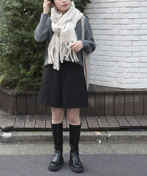 fredy emue（フレディエミュ）の「カラーブークレストール（ストール/ショール・レディース・グリーン/レッド/キナリ/グレイッシュベージュ/ベージュ/ブルー・FREE）」の14枚目の写真