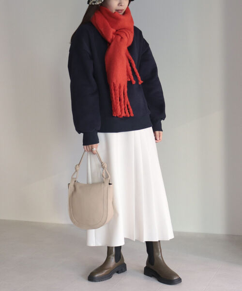 fredy emue（フレディエミュ）の「カラーブークレストール（ストール/ショール・レディース・グリーン/レッド/キナリ/グレイッシュベージュ/ベージュ/ブルー・FREE）」の22枚目の写真