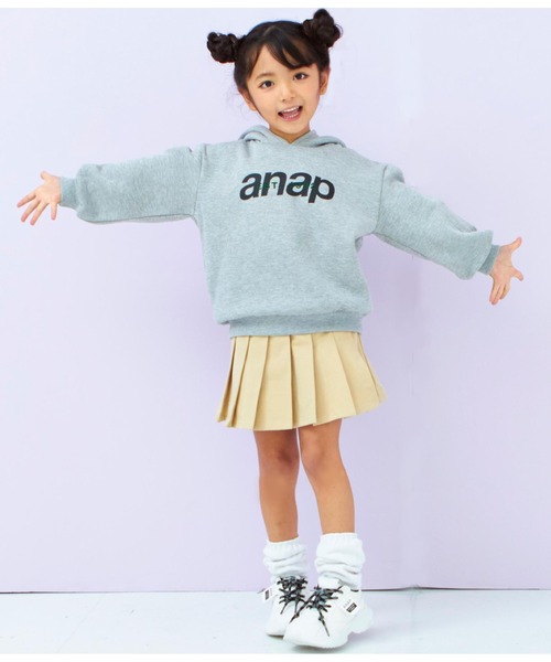 ANAP kids（アナップキッズ）の「裏起毛anapロゴフーディ
