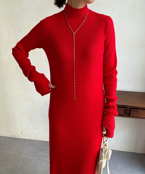 DouDou(ドゥドゥ)の「ハーフジッププルオーバー+ニットワンピースセット(ワンピース・レディース・レッド/ベージュ/ブラック・FREE)」の21枚目の写真