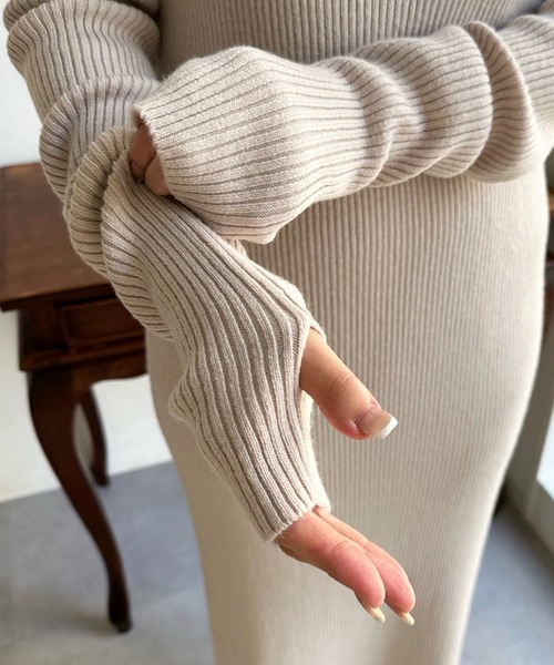 DouDou(ドゥドゥ)の「ハーフジッププルオーバー+ニットワンピースセット(ワンピース・レディース・レッド/ベージュ/ブラック・FREE)」の22枚目の写真