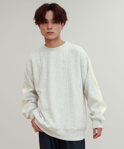 CRAFT STANDARD BOUTIQUE(クラフトスタンダードブティック)の「ケーブル柄JQカット切り替えスウェットA(スウェット・レディース・ホワイト系その他/グレー系その他/ブラック・M/LL/L)」の4枚目の写真