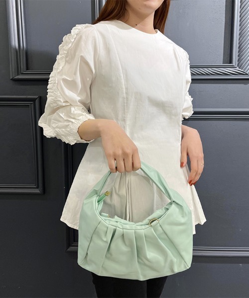 Doux Belle(ドゥーベル)の「フリルバルーンスリーブブラウス(シャツ/ブラウス・レディース・ブラック/ブラック系その他/ホワイト・FREE)」の4枚目の写真