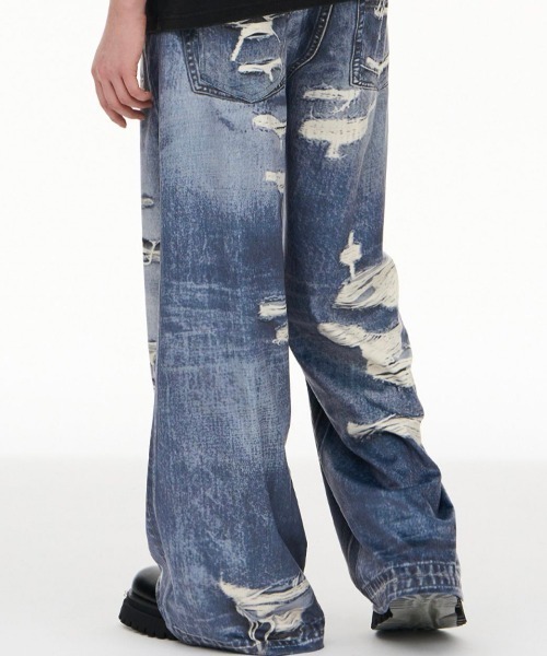 MODITEC(モディテック)の「【MODITEC/モディテック】M piercing printed jeans/ プリントデニム 転写プリント ワイドパンツ(その他パンツ・メンズ・ブルー・M/L)」の14枚目の写真