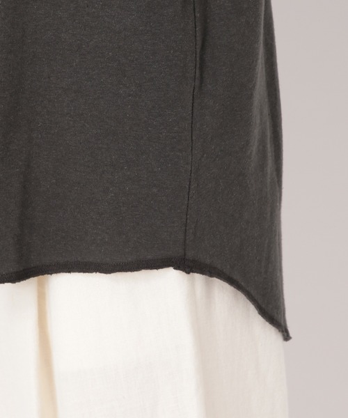 BABYLONE（バビロン）の「BIGアームホールカットソー（Tシャツ/カットソー・レディース・ダークグレー/オフホワイト・フリー）」の18枚目の写真
